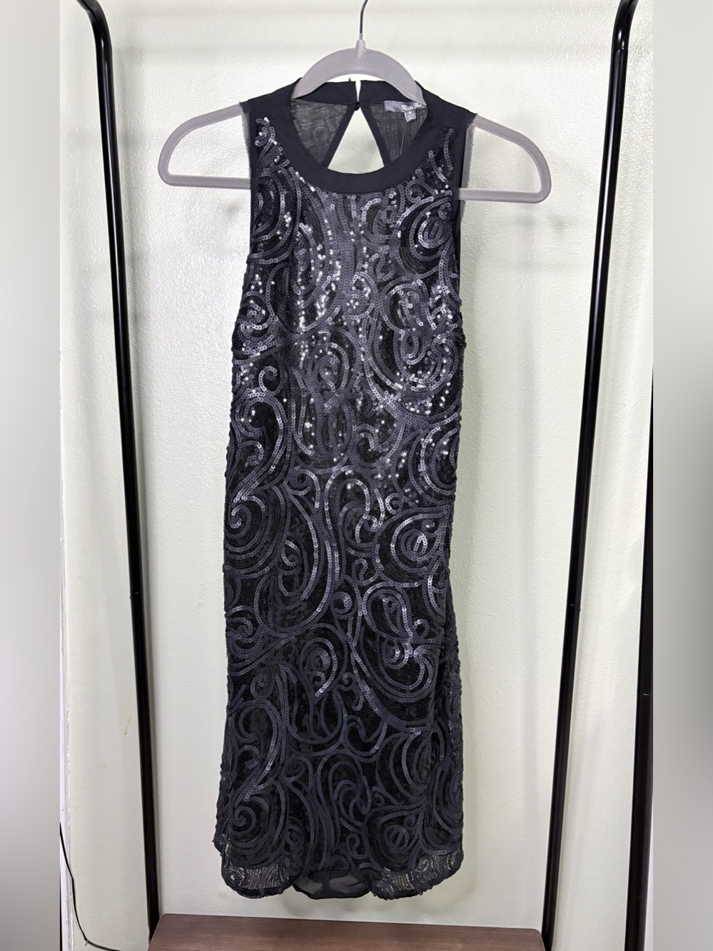 NWT Miss Me Black Sequin Swirl Sleeveless Cutout Midi Cocktail Dress Size M